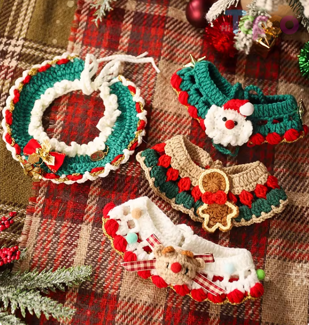 Christmas Knit Pet Collar with Bell & Bow Decoration