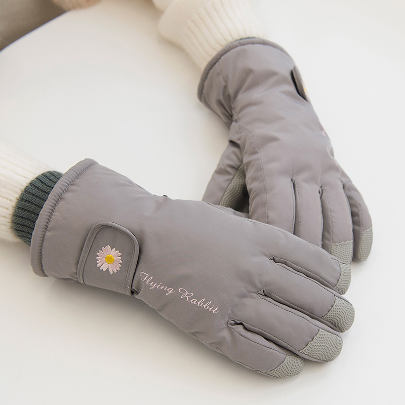 Extra-thick ski gloves