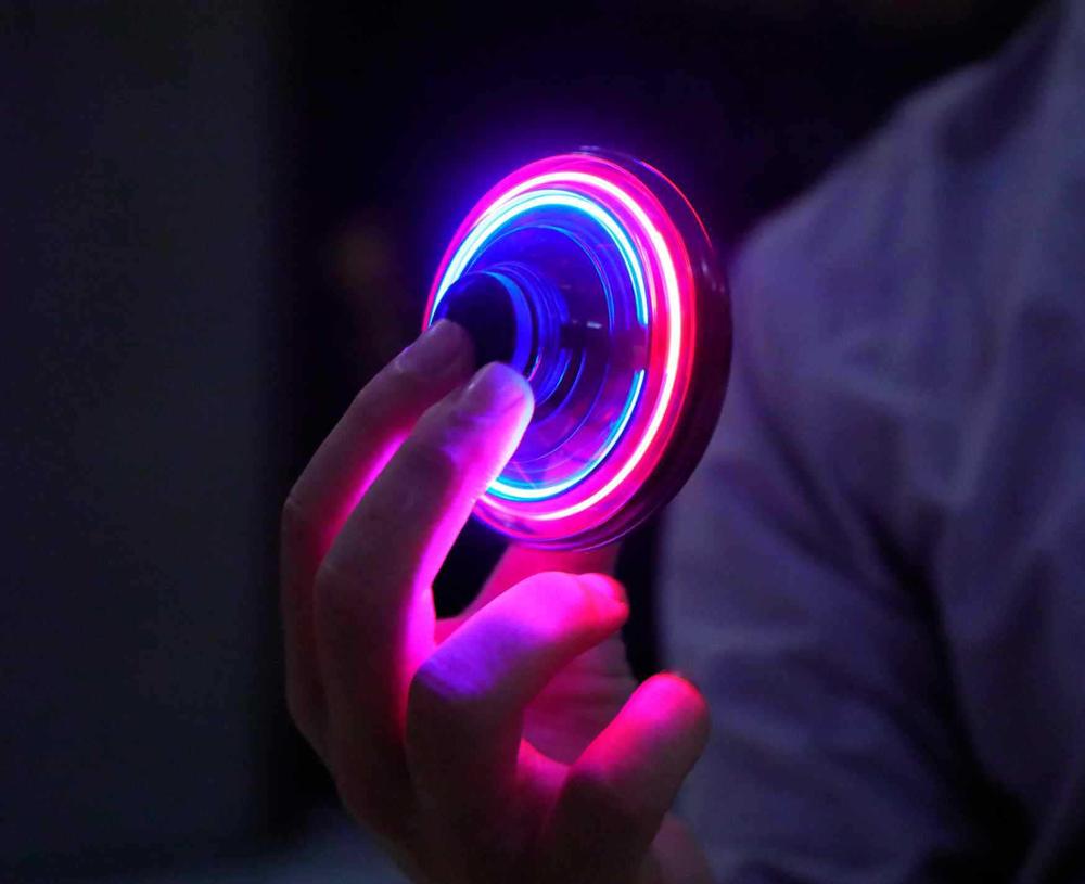 2021 Hot Selling FlyNova Flying Spinne The Most Tricked-Out Flying Spinner - FlyNova