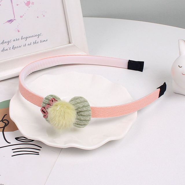 Korean children’s fur ball bow tie headband