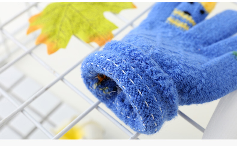 9324051104_1113385056