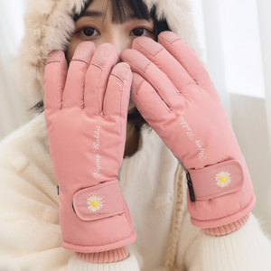 Extra-thick ski gloves