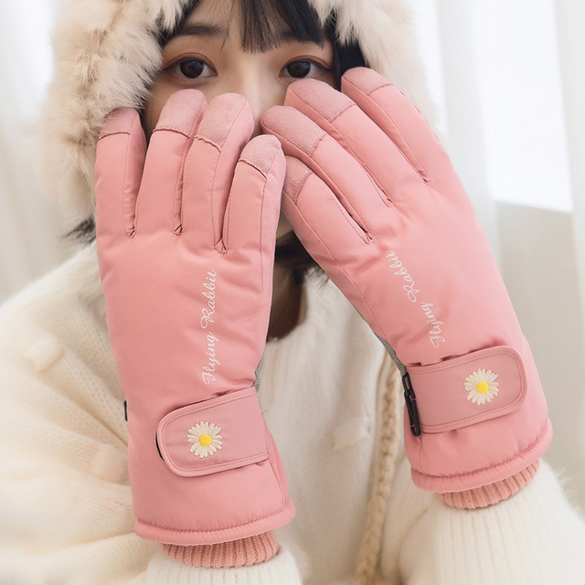 Extra-thick ski gloves