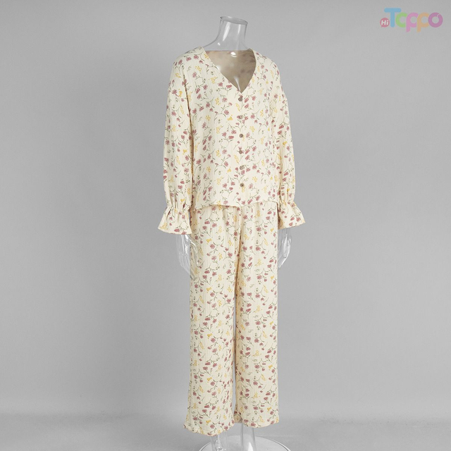 Cream Floral Ruffled Long-Sleeve Loose Comfortable Sleepwear Set