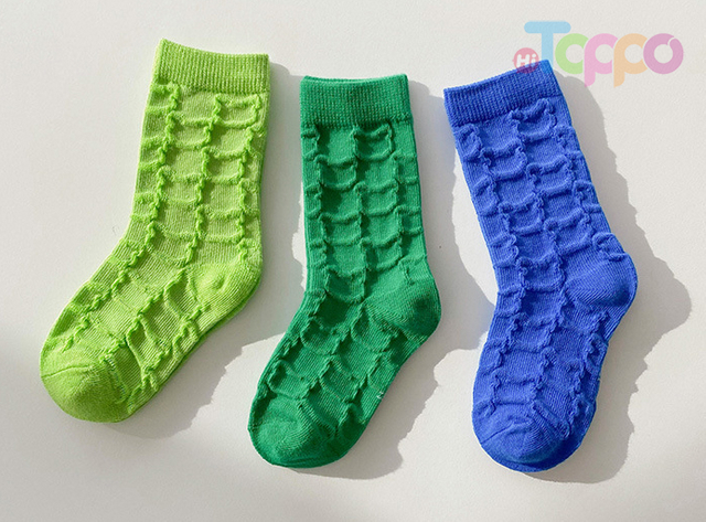 Spring thin three-dimensional bear solid color socks