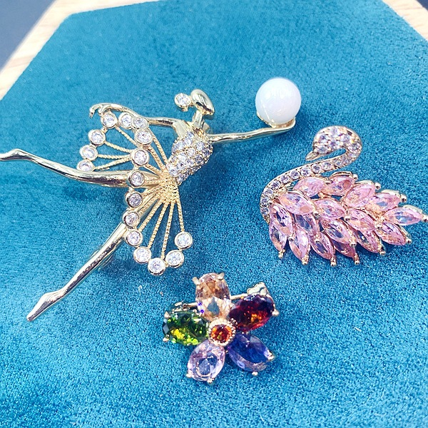  Korean luxury brooch accessories