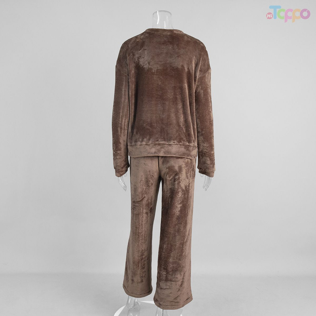 Rich Brown Plush Fleece Crewneck Long-Sleeve Loungewear Set