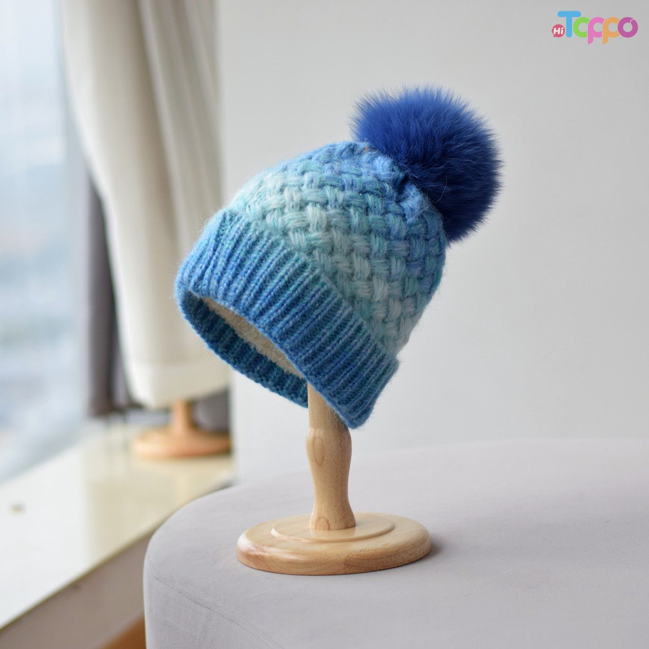 Winter Warm Thick Earflap Pom Pom Faux Fox Fur Ball Ski Skull Cap Gradient Fleece Lined Knit Beanie 