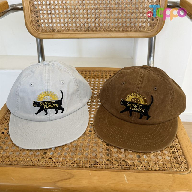 Custom Vintage Washed Distressed Cat-Embroidered Flat-Brim Baseball Cap