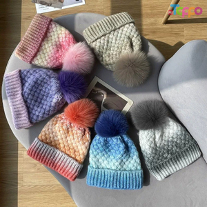 Winter Warm Thick Earflap Pom Pom Faux Fox Fur Ball Ski Skull Cap Gradient Fleece Lined Knit Beanie 