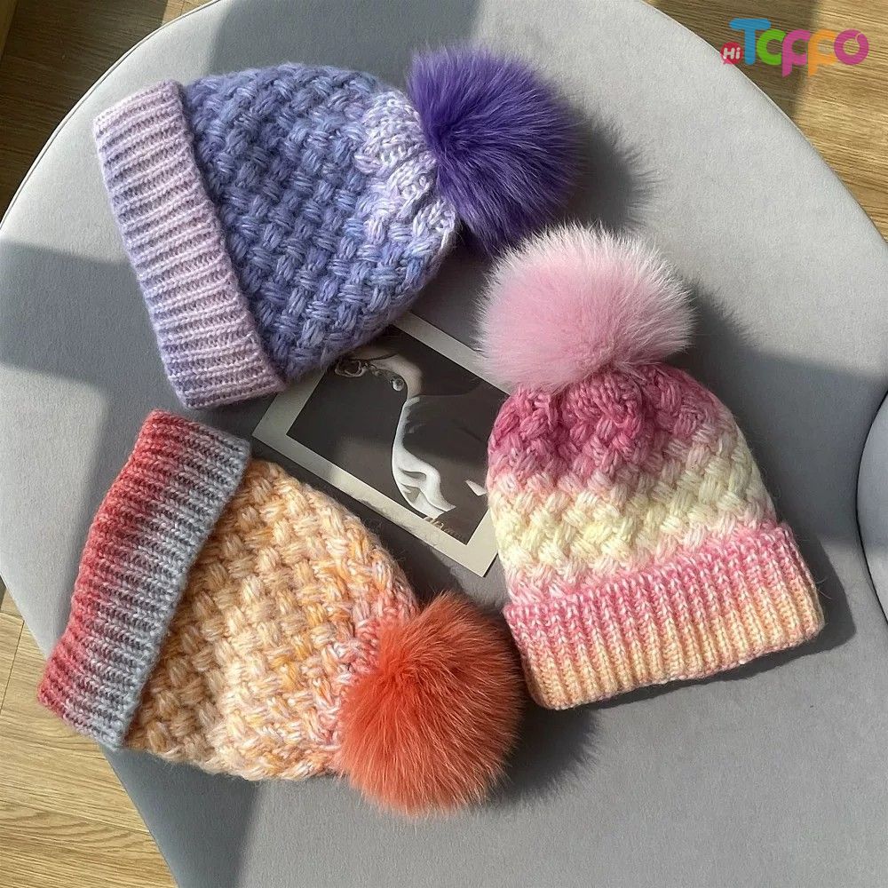 Winter Warm Thick Earflap Pom Pom Faux Fox Fur Ball Ski Skull Cap Gradient Fleece Lined Knit Beanie 